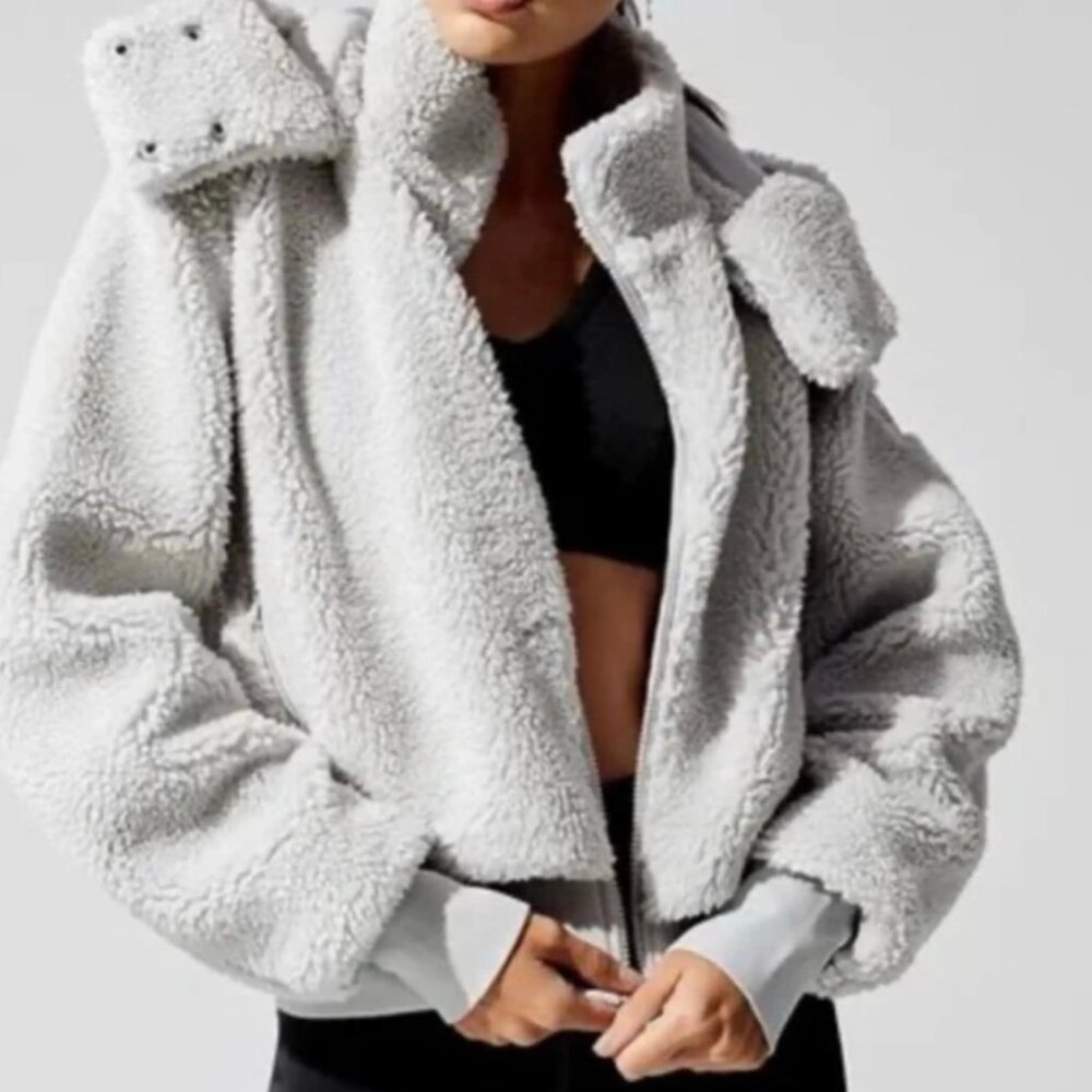 Alo Yoga Foxy Sherpa Jacket XS (2-4) in Gray